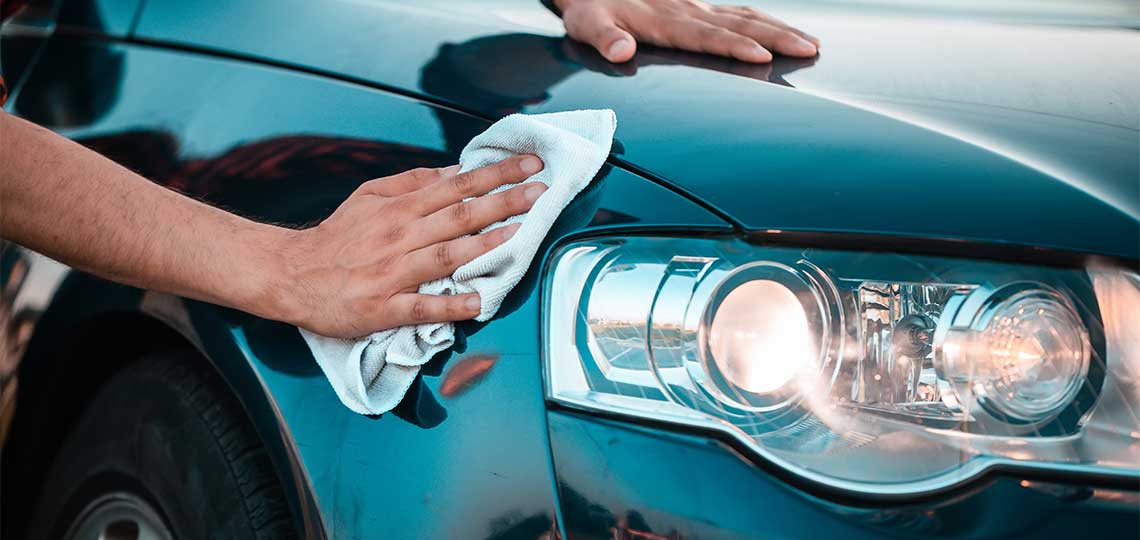 Guide ultime pour nettoyer votre voiture efficacement